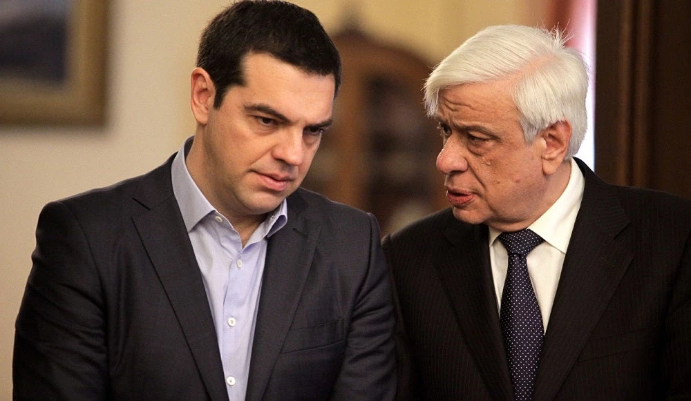 Αναβρασμός στην ομογένεια: «Κ. Παυλόπουλε είστε ανεπιθύμητος» – «Να πέσει τώρα η Κυβέρνηση» – Ολική αντεπίθεση πατριωτών για την Μακεδονία